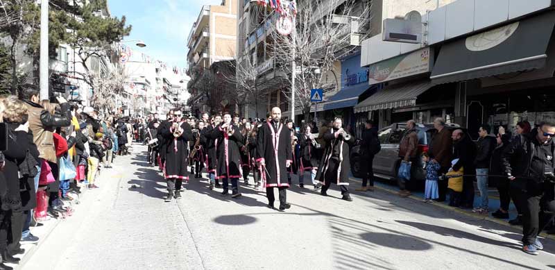 Η Πανδώρα έδωσε το ρυθμό της Μικρής Αποκριάς στην παρέλαση