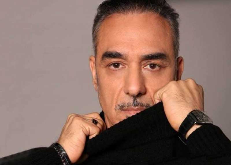 Νότης Σφακιανάκης: Κατέρρευσε χθες την ώρα που τραγουδούσε (video)