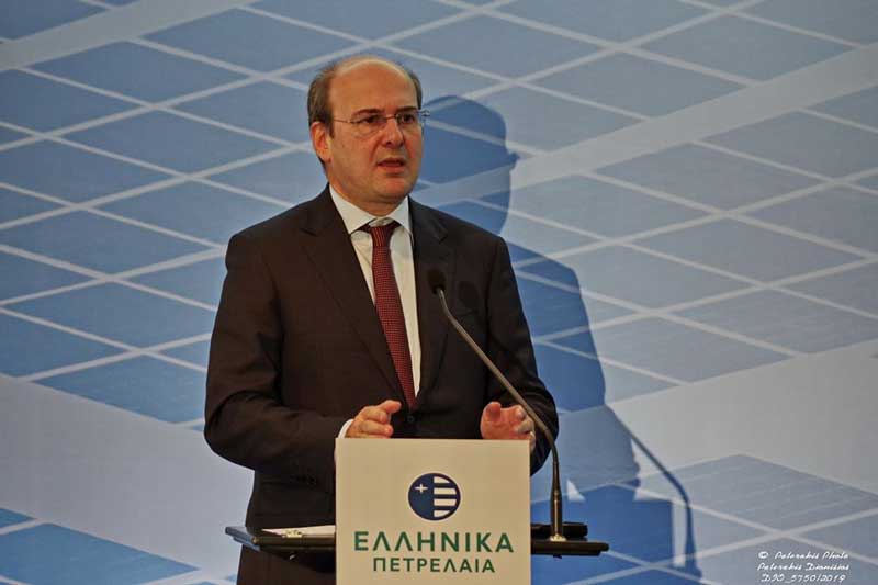 Κωστής Χατζηδάκης: “Η δημιουργία του μεγαλύτερου φωτοβολταϊκού πάρκου στην Κοζάνη έρχεται ως απάντηση στη δικαιολογημένη ανησυχία των κατοίκων της περιοχής για την επόμενη μέρα της απολιγνιτοποίησης”