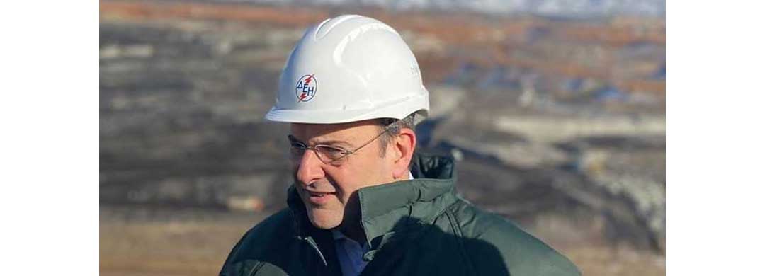 Κωστής Χατζηδάκης στις λιγνιτικές εγκαταστάσεις της ΔΕΗ στην Πτολεμαΐδα: “Η επίσκεψή μου αυτή με βοηθάει να καταλάβω καλύτερα το πρόβλημα…»