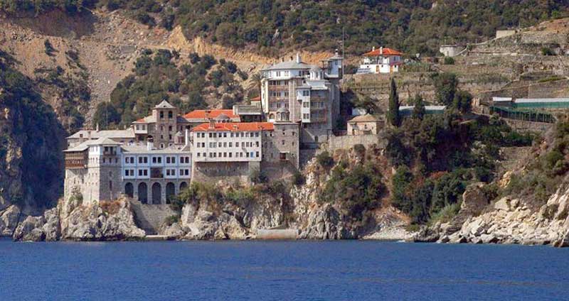 Ιστορική απόφαση: Κλείνει το Άγιο Όρος για τους προσκυνητές