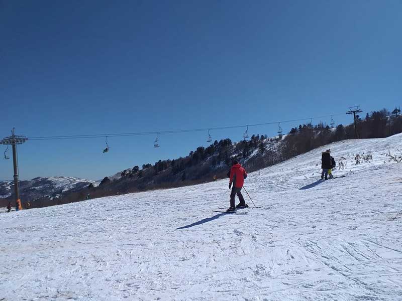 Ανοιχτό για χιονοδρομία, αύριο Σάββατο, το Εθνικό Χιονοδρομικό Κέντρο Βασιλίτσας