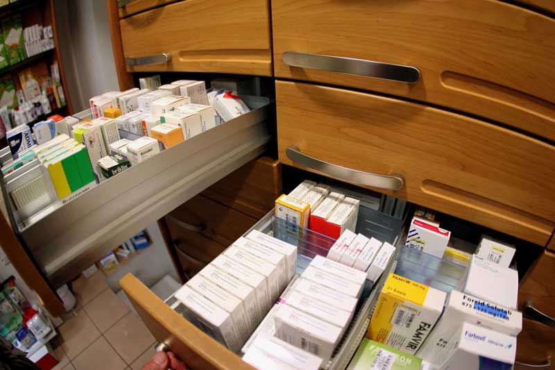 Στα κινητά μας από σήμερα ιατρικές συνταγές – Με έναν κωδικό σε SMS θα πηγαίνουμε στο φαρμακείο
