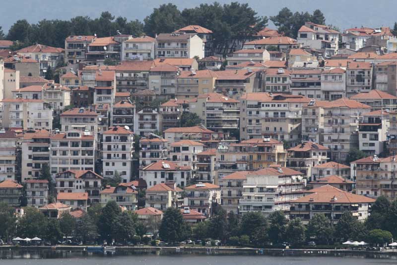 Κορονοϊός Ελλάδα: Κρίσιμη σύσκεψη στην Καστοριά