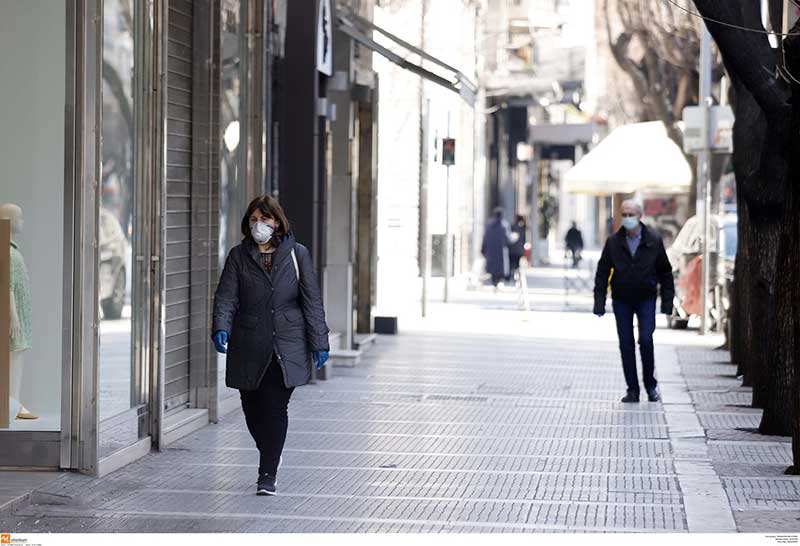 Δείτε πίνακα με τι ισχύει στο εξής για τις δραστηριότητες σε εξωτερικούς και εσωτερικούς χώρους