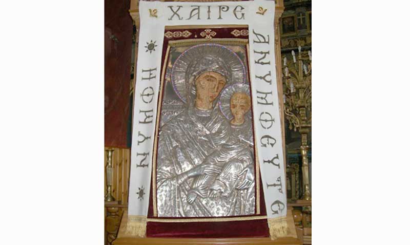 Μια ανώνυμη καταγγελία σταμάτησε την περιφορά της Παναγιάς του Μικροκάστρου στα σπίτια της Σιάτιστας