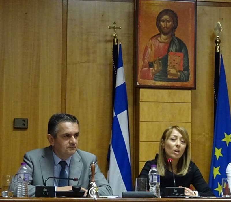 Περιφερειακό Συμβούλιο Δυτικής Μακεδονίας: 4.000 φόρμες και 10.000 μάσκες για τα νοσοκομεία και το ΕΚΑΒ