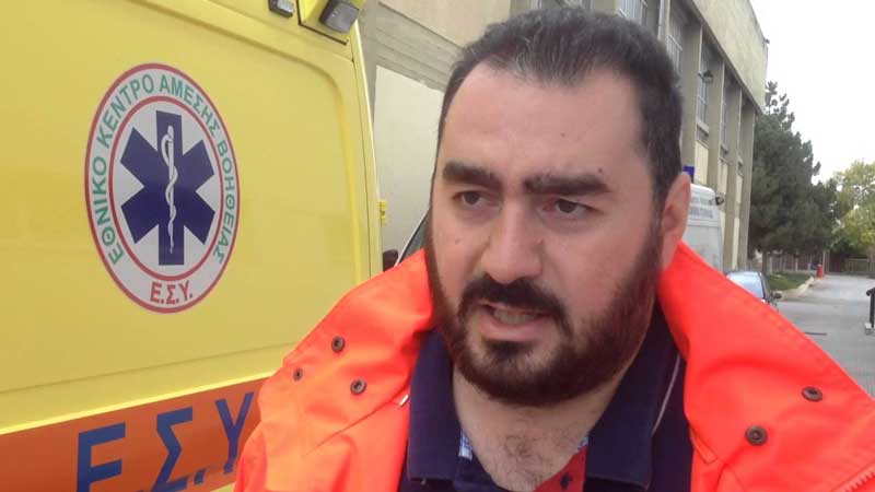 Θωμάς Σαραφίδης : “Είναι κατάντια να παρακαλάμε τον κόσμο να κάνει στην άκρη για να περάσουν τα ασθενοφόρα του ΕΚΑΒ” – “Να συνετιστεί ο κόσμος, θα έχουμε “θύματα χωρίς νόημα””