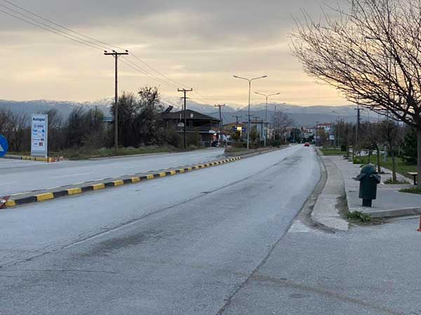 Παρατείνονται τα κυκλοφοριακά μέτρα στην ανατολική είσοδο της Κοζάνης λόγω δυσκολιών στην εξεύρεση υλικών