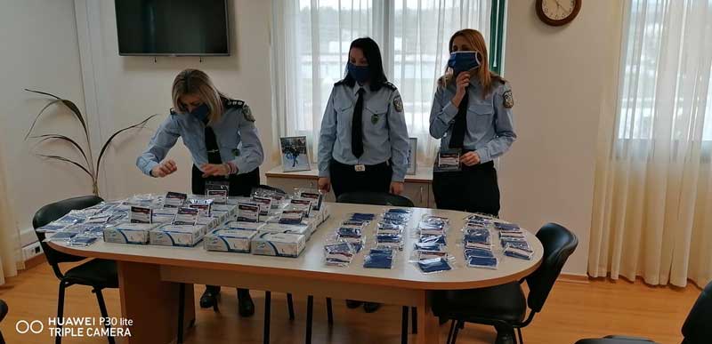 Προσφορά 5.000 γαντιών και 200 μασκών από τον “Πιτένη” στην Αστυνομική Διεύθυνση Κοζάνης