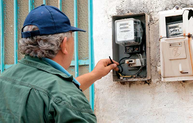Πτολεμαΐδα: Έκοψαν το ηλεκτρικό ρεύμα σε οικοδομή με ενοίκους που αντιμετωπίζουν προβλήματα υγείας