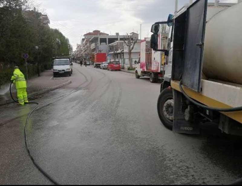 Πλύσιμο οδών και πλατειών στο Δήμο Εορδαίας