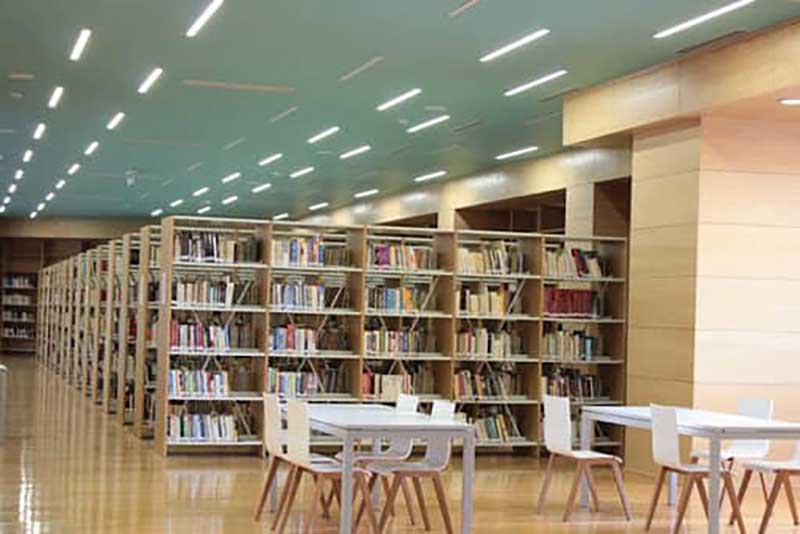 Αρχίζουν οι επιστροφές των βιβλίων στην Βιβλιοθήκη Κοζάνης