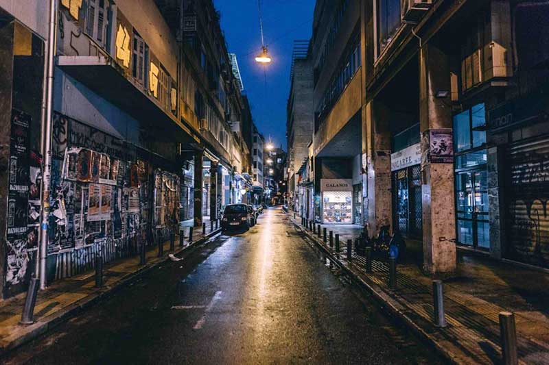 Δεν θα κυκλοφορεί κανένας μετά τις 12 το βράδυ