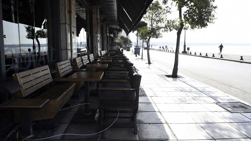 Ανοίγει η εστίαση: Πώς θα λειτουργήσουν τα καταστήματα από 25η Μαΐου – Αναλυτικά τα μέτρα