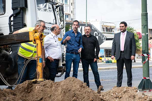 Παράδοση ελαιόδεντρων από την ΕΡΓΟΣΕ στο Δήμο Αθηναίων προς μεταφύτευση για την Παγκόσμια Ημέρα Περιβάλλοντος