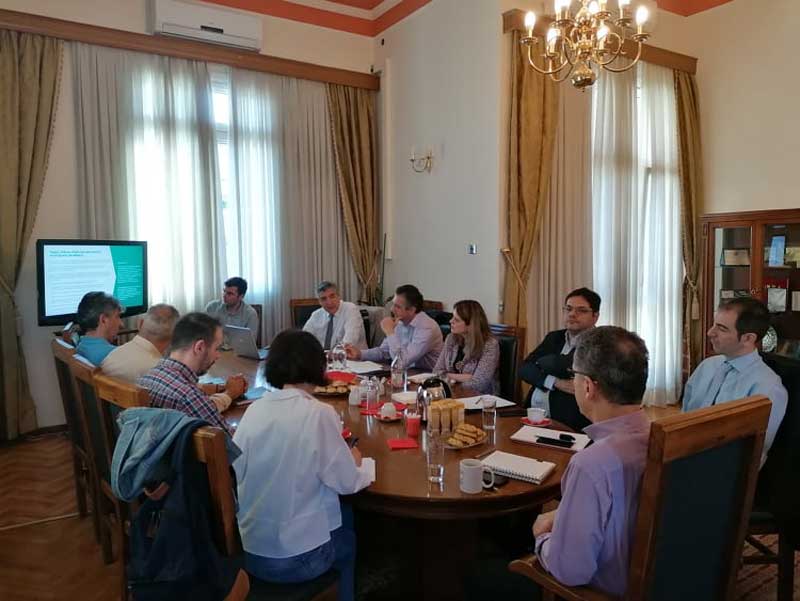 Σε εξέλιξη η συνάντηση Μουσουρούλη -Μαλούτα για τη Δίκαιη Μετάβαση