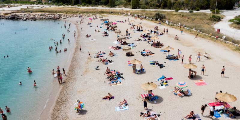 Επιστροφή στις… παραλίες το Σάββατο -Φτιάχνει ο καιρός, ανεβαίνει η θερμοκρασία