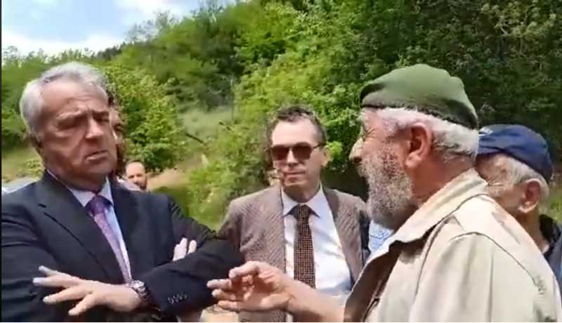 Χαράλαμπος Τοπαλίδης προς τον Υπουργό Μάκη Βορίδη: «Κάποιοι αλητήριοι δήμαρχοι και πρόεδροι ντενεκέδες ξεπουλήσαν έναν βοσκότοπο για να κάνουν φωτοβολταϊκά πάρκα»