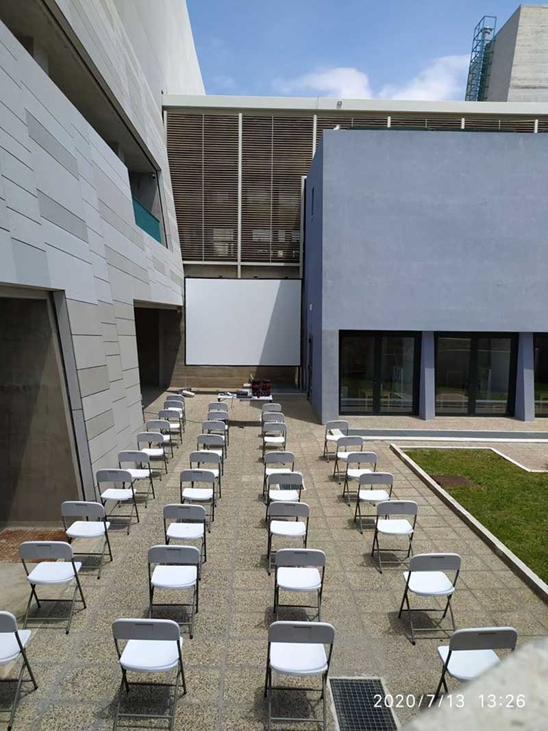 Η προβολή της ταινίας “Ο κλέφτης της Βαγδάτης” που διακόπηκε την Τετάρτη (15/7) λόγω βροχής επαναλαμβάνεται σήμερα  την Παρασκευή στις 9.30