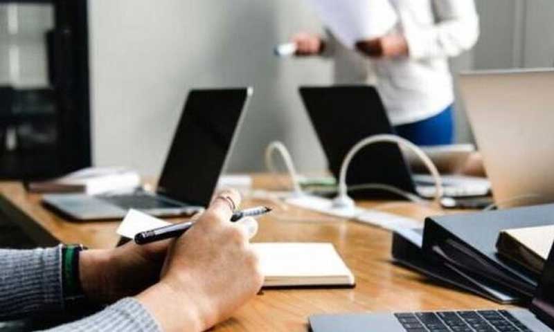 Ξεχάστε το 9-5 – Η πανδημία αλλάζει τα πάντα στον κόσμο της εργασίας