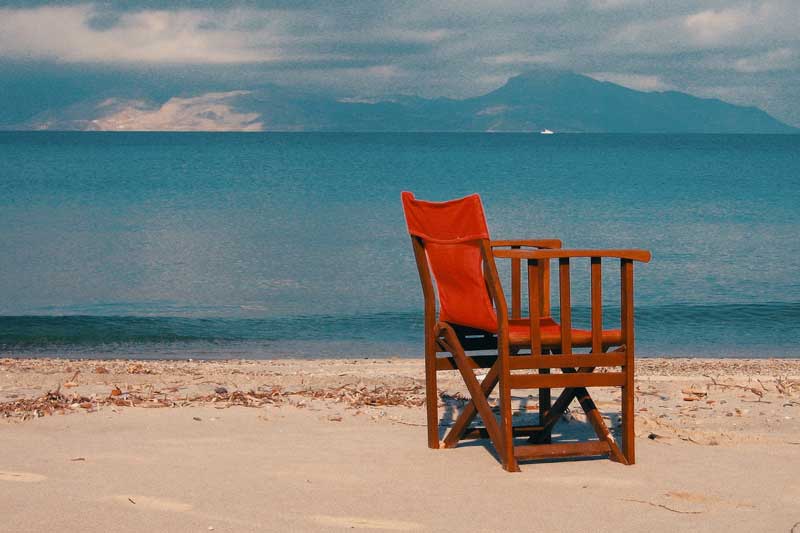 Το Υπουργείο Τουρισμού θεσμοθετεί ταξιδιωτικά voucher έως 300 ευρώ ανά εργαζόμενο στον ιδιωτικό τομέα