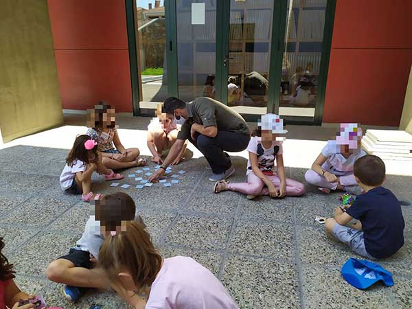 Με παιχνίδια γνώσεων ασχολήθηκαν σήμερα τα παιδιά στις καλοκαιρινές δράσεις της Βιβλιοθήκης