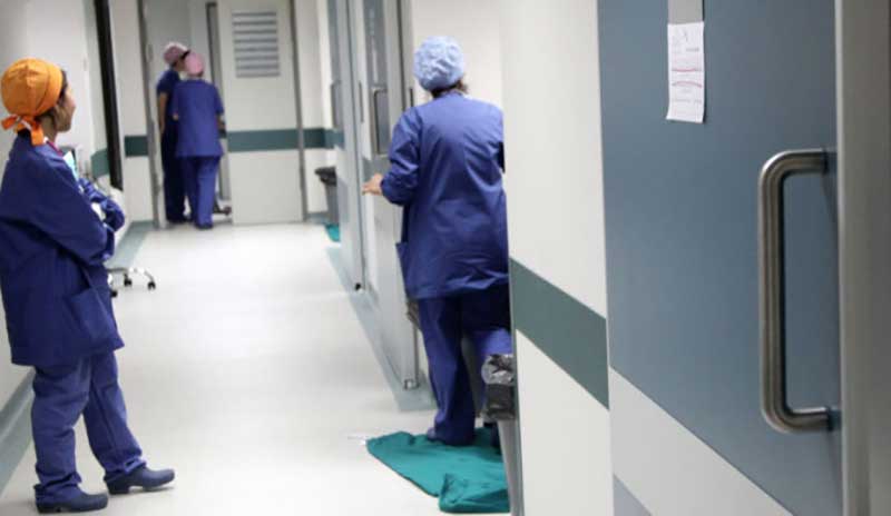 Κορωνοϊός: Κατέληξε 74χρονη στο «Παπανικολάου» – Στους 230 οι νεκροί