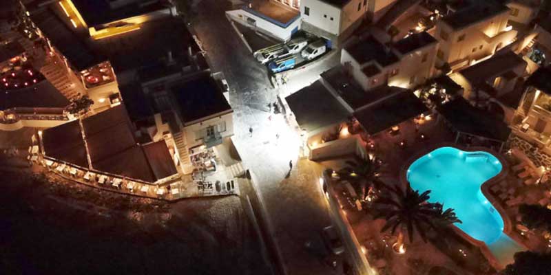 Μύκονος: Ζευγάρι θετικό στον κορωνοϊό έσπασε την καραντίνα και πήγε σε πάρτι με 400 άτομα