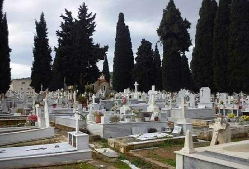 Κοζάνη: «Φράκαραν» τα κοιμητήρια, δεν υπάρχουν άλλες θέσεις – Σοβαρότατο το πρόβλημα λέει η αντιδήμαρχος