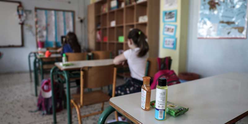 Ανοιχτά όλα τα ενδεχόμενα για το πώς θα λειτουργήσουν τα σχολεία: Ποια μέτρα εξετάζει το υπ. Παιδείας