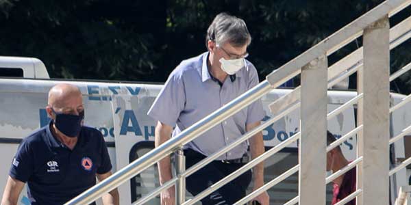 Κορωνοϊός: Εκτάκτως στο Ασβεστοχώρι Θεσσαλονίκης ο Τσιόδρας – 34 κρούσματα σε οίκο ευγηρίας