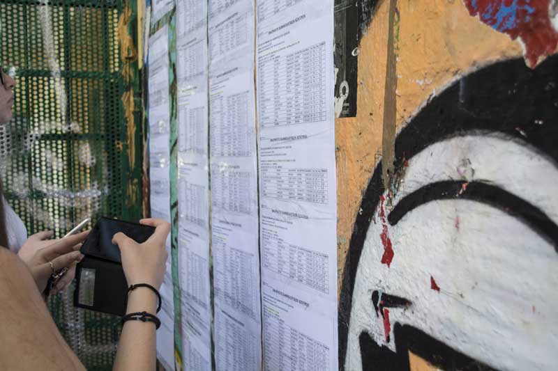Βάσεις 2020: Τέλος της εβδομάδας οι ανακοινώσεις, 8 στους 10 θα περάσουν σε σχολή, νεότερες εκτιμήσεις