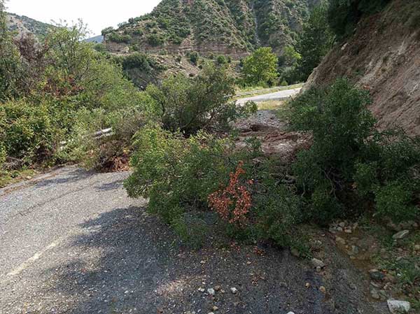 Εικόνες από τους δρόμους της περιοχής Βελβεντού