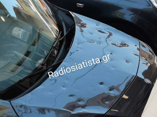 Ιδιοκτήτης αυτοκινήτου περιγράφει την εμπειρία του από την πρωτοφανή χαλαζόπτωση στην Πτελέα