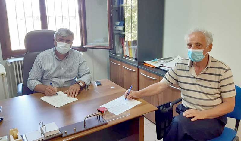 Υπογραφή σύμβασης για το έργο: «Εργασίες ασφαλτόστρωσης αύλειου χώρου στο 4ο Γυμνάσιο Πτολεμαΐδας»
