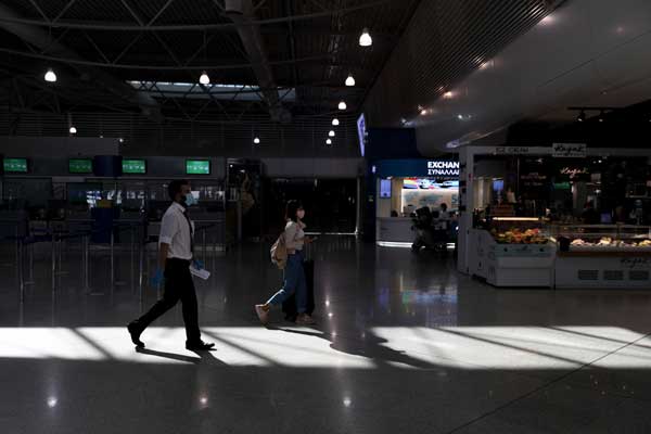 Ακυρώνονται δεκάδες πτήσεις της Olympic Air