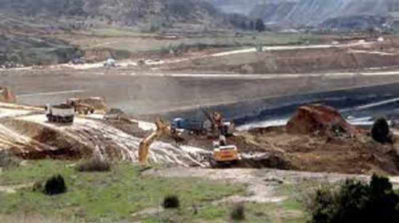 Μετεγκατάσταση του οικισμού ζητούν οι κάτοικοι της Τ.Κ. Αχλάδας