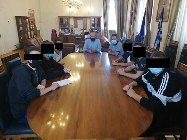 Αντιπροσωπεία μαθητών των γυμνασίων της Κοζάνης  στο Δημαρχείο για τα αιτήματα της  κατάληψης