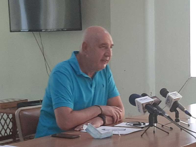 Ο Στέργιος Γκανάτσιος για τη ΜΕΘ: Δεν υπάρχει φως στον ορίζοντα για το αμέσως επόμενο διάστημα – Λύση θα δοθεί από μέσα με γνώμονα το συμφέρον των ασθενών