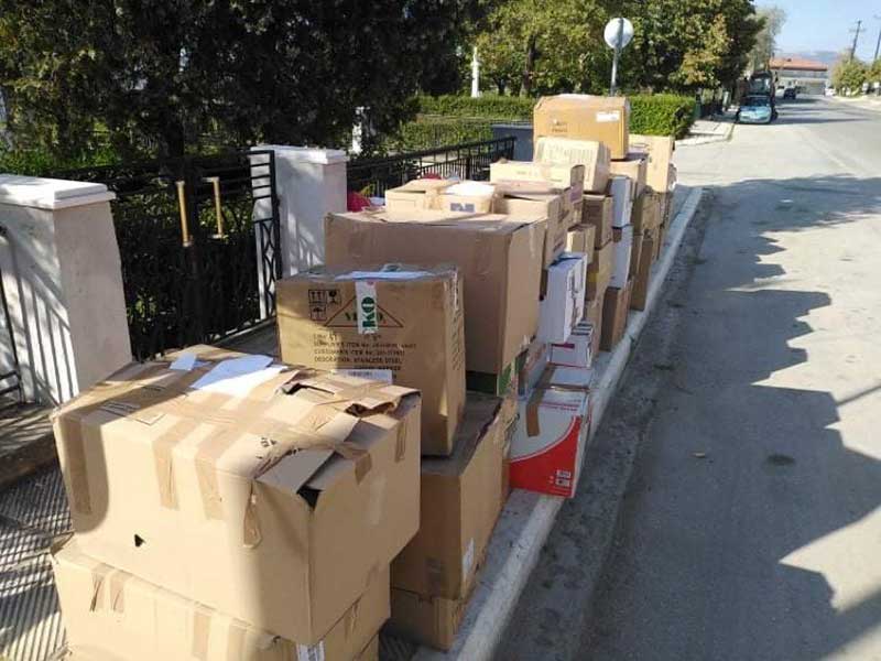 Κοινότητα Δρεπάνου «Μη το πετάς, χάρισε το!» – Στο Χατζηκυριάκειο Ίδρυμα στάλθηκαν τα δέματα που μαζεύτηκαν