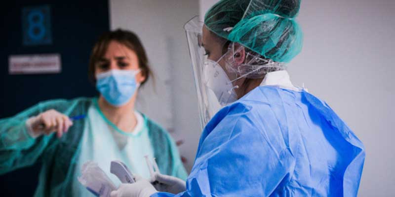 Κορωνοϊός: Δύο νέοι θάνατοι, 271 συνολικά – Στους 20 οι νεκροί από το γηροκομείο στο Ασβεστοχώρι