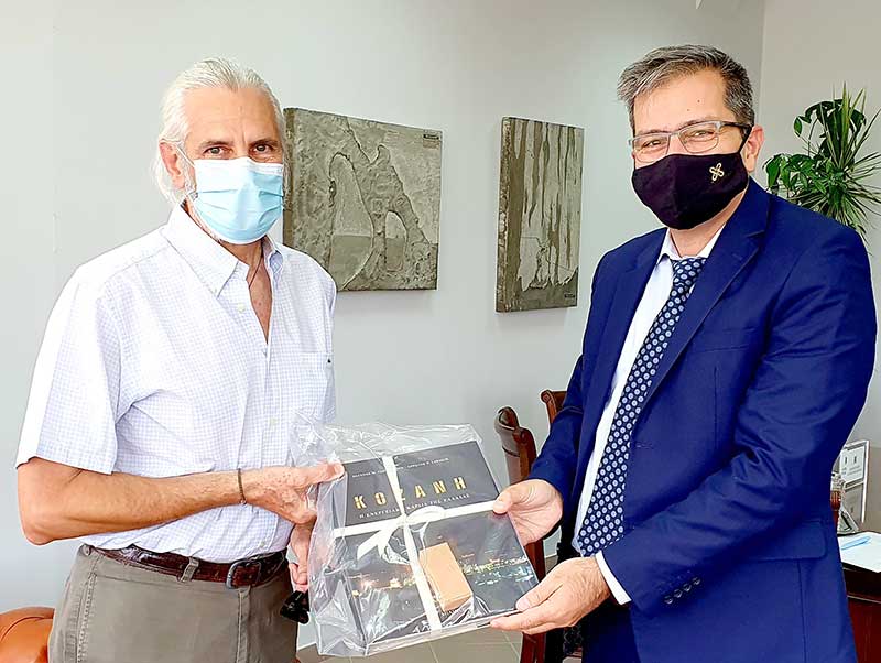 Π.Δ.Μ.: Συνάντηση εργασίας με τον καθηγητή του Πανεπιστημίου του Κεντάκυ στο πλαίσιο του προγράμματος Συνεργασίας με Πανεπιστήμια των Ηνωμένων Πολιτειών της Αμερικής