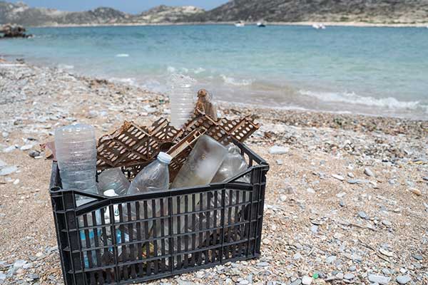 «Ελλάδα Χωρίς Πλαστικά Μίας Χρήσης»: Κάλεσμα σε πολίτες, φορείς και επιχειρήσεις για προτάσεις αυτοχρηματοδοτούμενων δράσεων