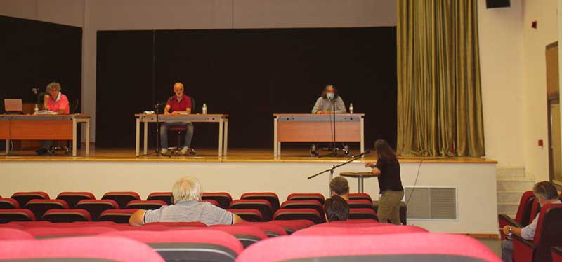 Υπερψηφίστηκε οριακά η αναμόρφωση του Προϋπολογισμού 2020 του Δήμου Σερβίων – Σημείο αντιπαράθεσης η σύνταξη Διαχειριστικής Μελέτης του Δάσους Ελάτης