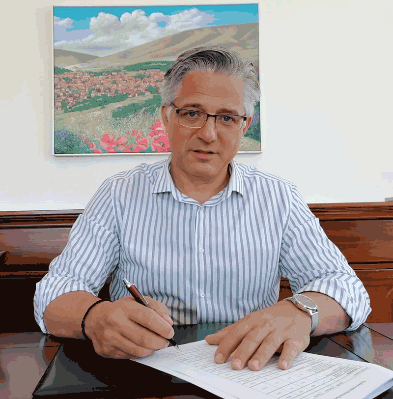 Υπογραφή συμβάσεων για την εκτέλεση έργων ύδρευσης και οδοποιίας στο Δήμο Βοΐου