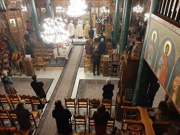 Πανηγυρίζει ο Ιερός Ναός Αγίου Δημητρίου Κοζάνης -Ο πανηγυρικός εσπερινός