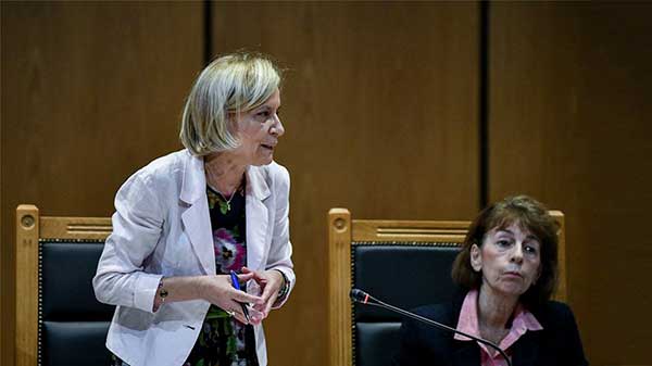 Απόρριψη των ελαφρυντικών για τη Χρυσή Αυγή ζήτησε η εισαγγελέας