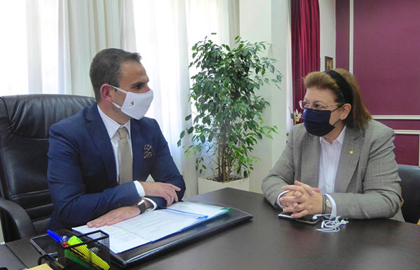 Επίσκεψη της Υπουργού Πολιτισμού, στον Δήμαρχο Καστοριάς, Γιάννη Κορεντσίδη: “Η Καστοριά έχει όλες τις προϋποθέσεις για να αποκτήσει μία φυσιογνωμία υψηλής ποιότητας”