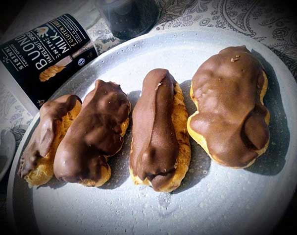 The 3 Cooks: Εκλέρ με κρέμα Buono Sisinni
